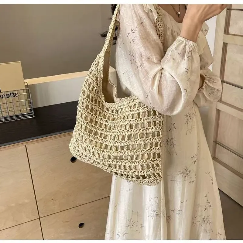 Hollow Woven Straw Tote Bag On - مراجعة Tote Bag Beach وسعره