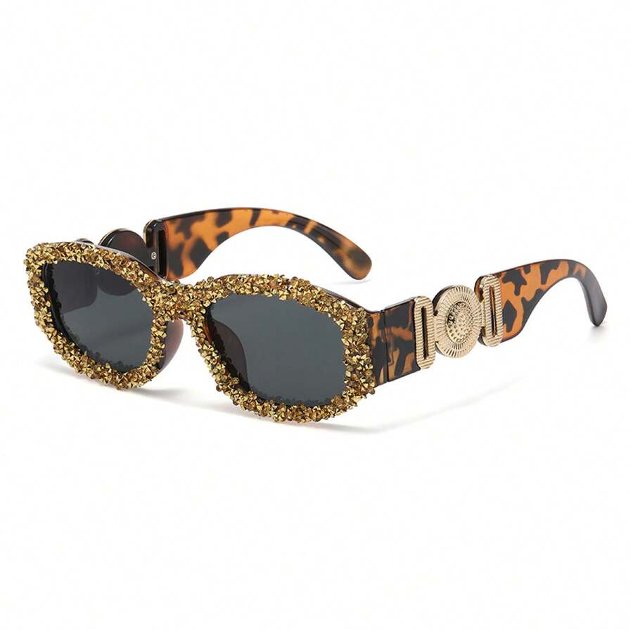 Diamond Embellished Cat Eye Sm - مراجعة Sunglasses Cat Eye وسعره