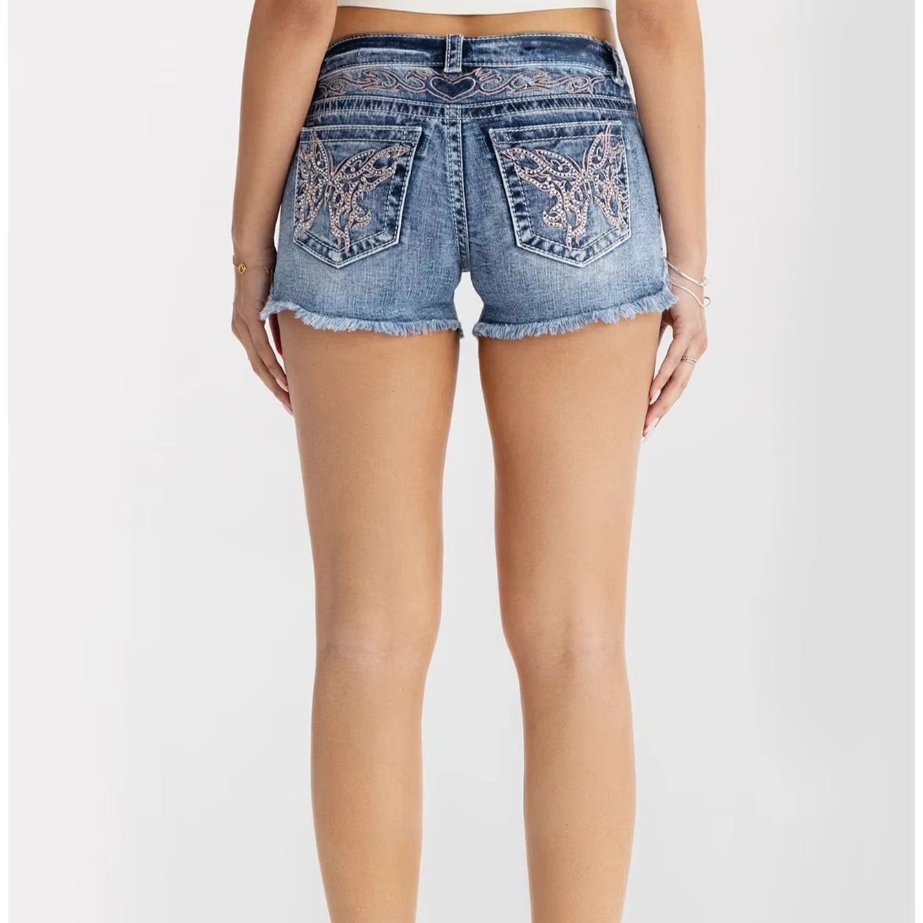 Women Clothes Butterfly Rhines - مراجعة Shorts Denim Frayed وسعره