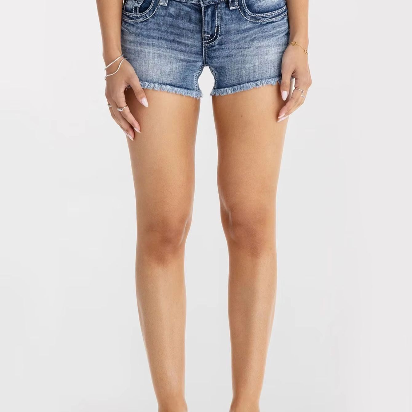 Women Clothes Butterfly Rhines - مراجعة Shorts Denim Frayed وسعره