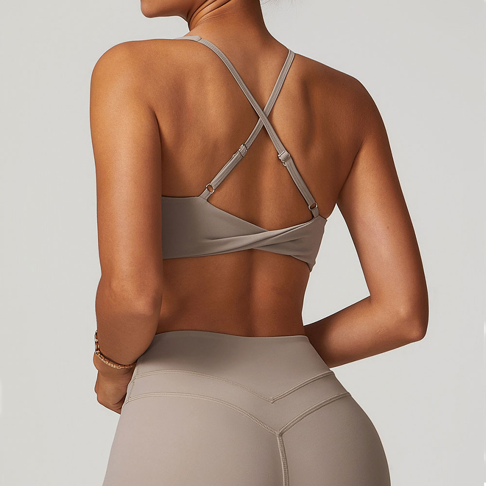 JUREN Sports Bra Women Fitness - مراجعة Bralette Triangle Set وسعره