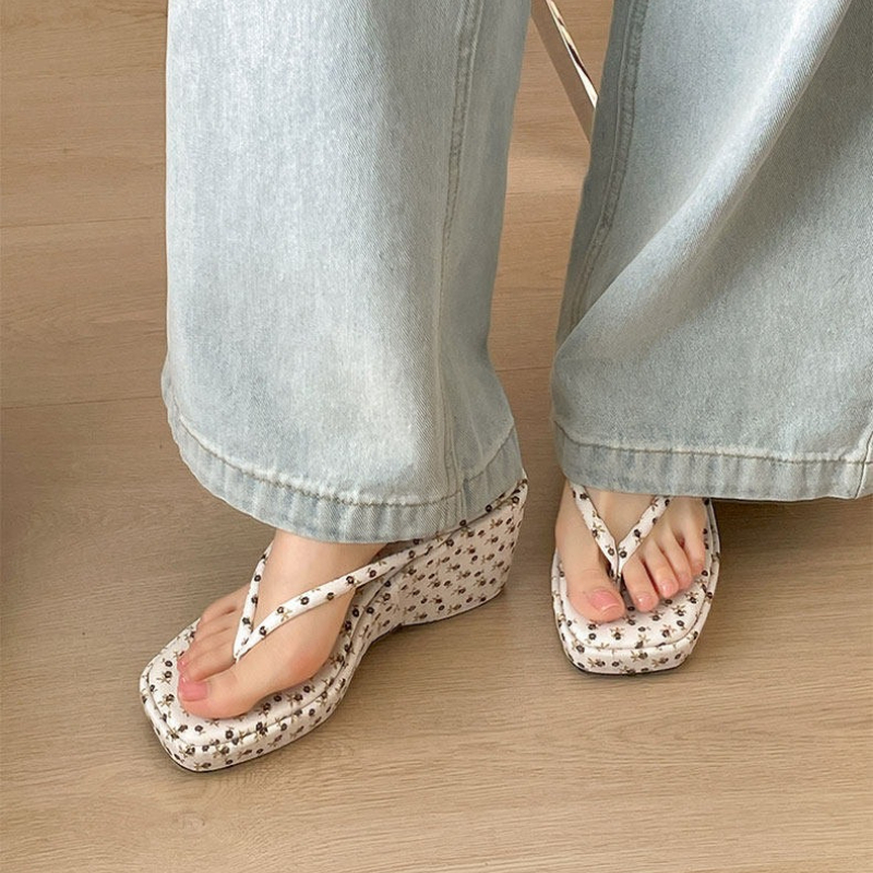 Women Platform Wedge Heel Slip - مراجعة Romper Floral Print وسعره